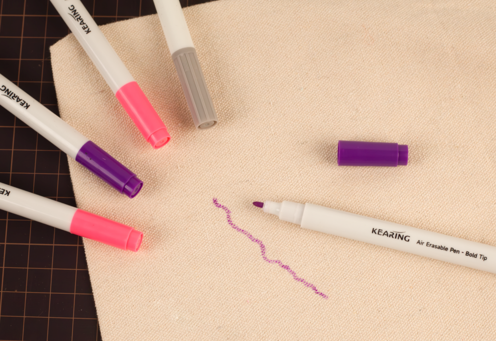 Kearing air erasable pens collection pink and violet