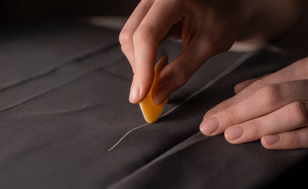 using tailor chalk to mark fabric